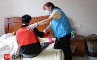 32岁的脑瘫女儿与75岁的瘫痪婆婆同享长护险镇江长护险“兜底”全年龄段重度失能人群