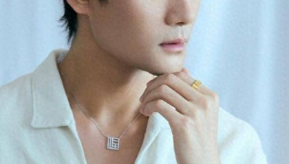 父亲肺癌去世一个月，他也查出肺病，如今对王凯来说名利已成浮云