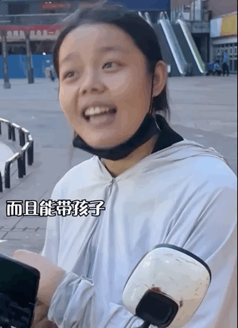 曾被全网心疼的“21岁送外卖单亲妈妈”买房：终于有家了