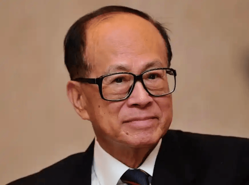 大陆话音刚落，港口收购悬念升级！李嘉诚之子赴陆，官方上硬菜