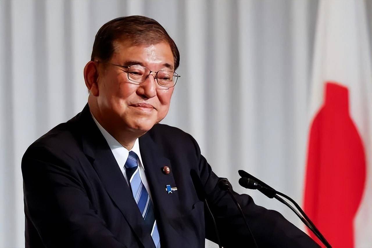 日本公布12万人撤侨方案，我国防部警告，逃跑线路被封死