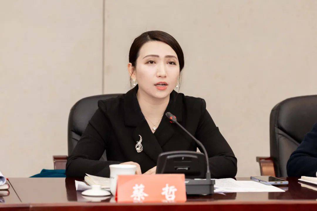 蔡哲，拟进一步使用